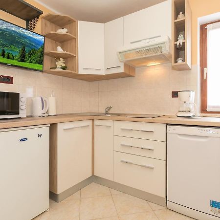 Apartments Davorka Porec Exterior photo